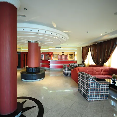 Elegance Hotel 3*