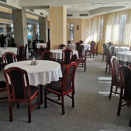 Elegance Отель 3*